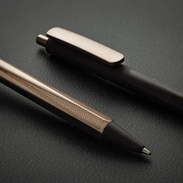  EDGE RCS three-sided pen exclusive dark brown