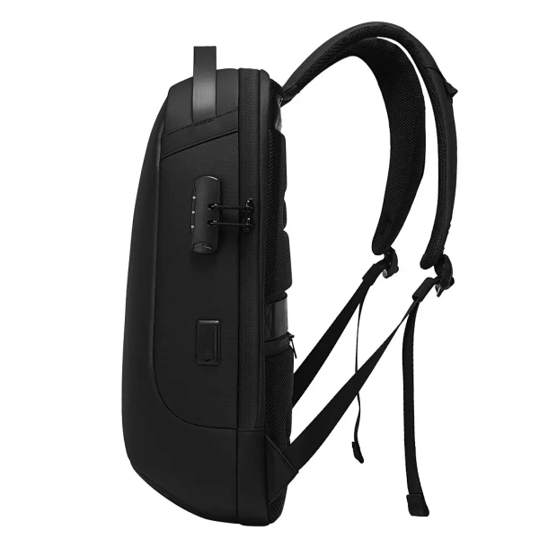 MAGNUM Poslovni anti-theft ruksak, 15" - BRUNO Crna
