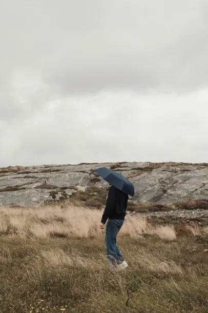 VINGA Baltimore AWARE™ RPET 21" kišobran - Vinga navy