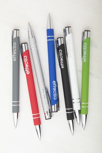 Runnel ballpoint pen Black