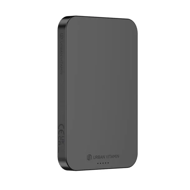  Urban Vitamin Richmond prijenosna baterija od RCS plastike/aluminija, 5 000 mAh - Urban Vitamin Crna