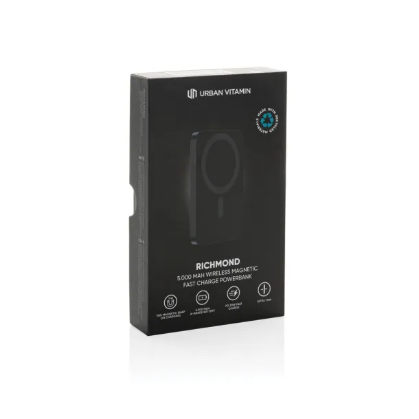  Urban Vitamin Richmond prijenosna baterija od RCS plastike/aluminija, 5 000 mAh - Urban Vitamin Crna