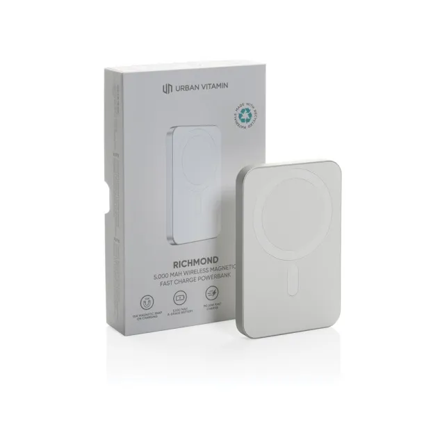  Urban Vitamin Richmond prijenosna baterija od RCS plastike/aluminija, 5 000 mAh - Urban Vitamin Srebrna