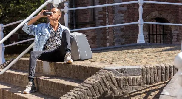  Bobby XL ruksak sa zaštitom protiv krađe Siva Crna