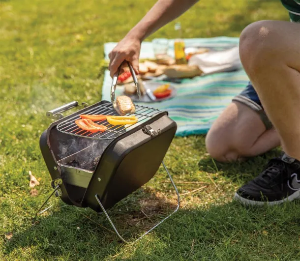  Portable deluxe barbecue in suitcase Black