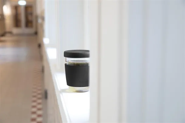  Ukiyo borosilikatna čaša sa silikonskim poklopcem i navlakom, 360 ml - Ukiyo Crna 