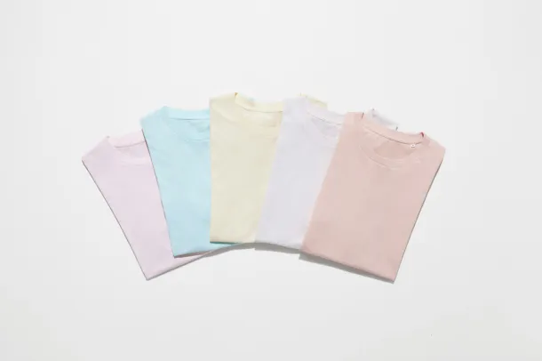  Iqoniq Sierra lightweight recycled cotton t-shirt  - iqoniq cloud pink 