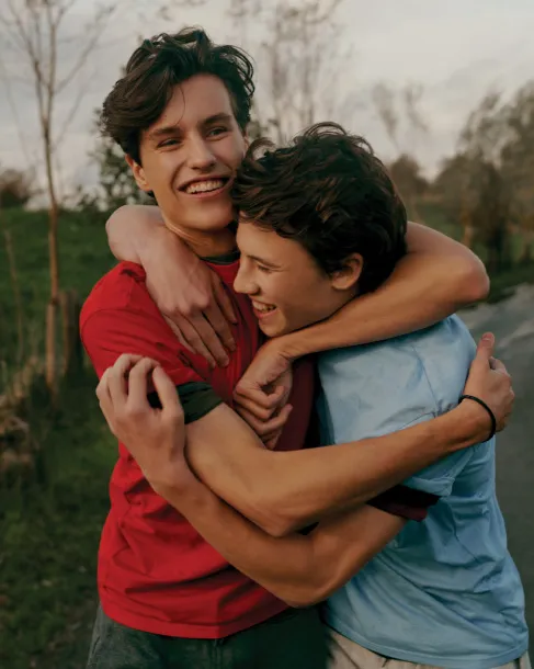  Iqoniq Sierra lightweight recycled cotton t-shirt  - iqoniq Crvena