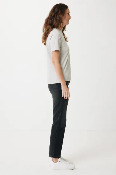  Iqoniq Sierra lightweight recycled cotton t-shirt  - iqoniq light heather grey