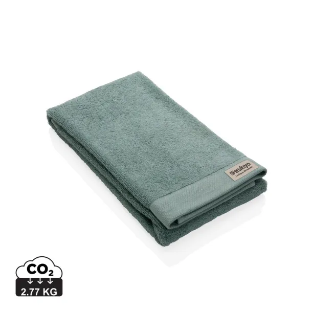 Ukiyo Sakura AWARE™ 500 gsm bath towel 50 x 100cm - Ukiyo Green 