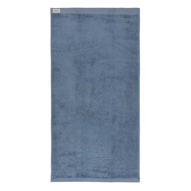 Ukiyo Sakura AWARE™ 500 gsm bath towel 50 x 100cm - Ukiyo Plava 