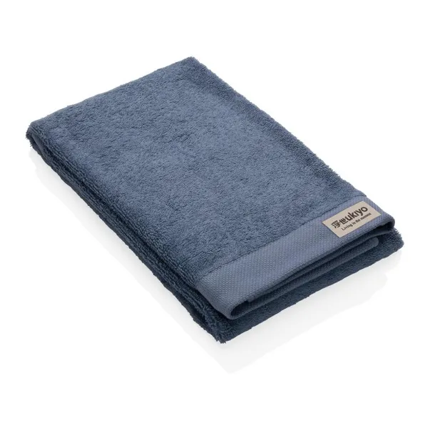 Ukiyo Sakura AWARE™ 500 gsm bath towel 50 x 100cm - Ukiyo blue 