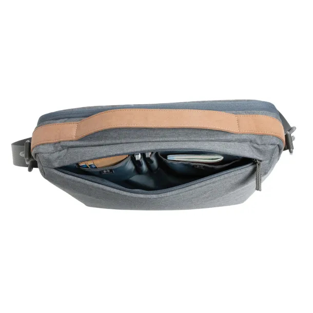  Impact AWARE™ 300D dvobojna deluxe torba za prijenosno računalo od 15,6" - XD Xclusive Siva