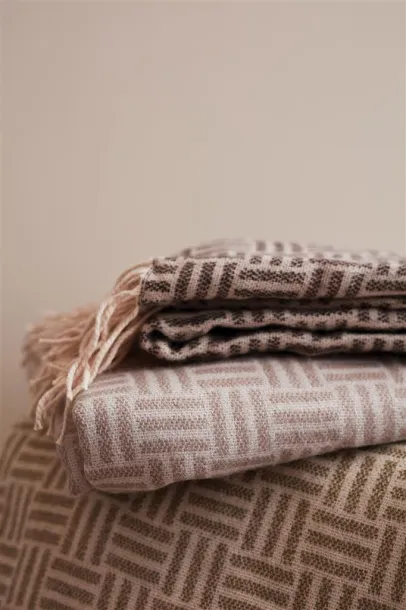  VINGA Lenox blanket - Vinga brown 