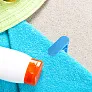Waky beach towel clip