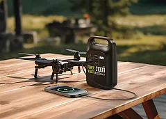 Power Vault prijenosna električna stanica od RCS rplastike 21.000 mAh - XD Collection