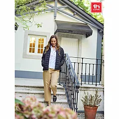 Ženska jakna s kapuljačom