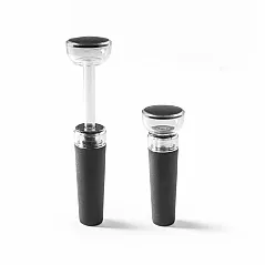 Wine stopper with vacuum pump