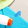Waky beach towel clip