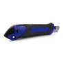  Cutter with safety mechanism, spare blades included