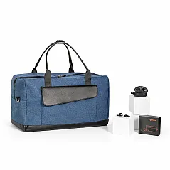 Travel kit dizajniran za nošenje svega što vam je potrebno za putovanja na prostran način