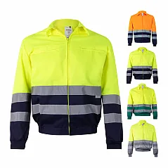 Two-tone twill jacket (210g/m²) in polyester (80%) and cotton (20%)