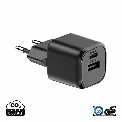 GAN punjač 20W od RCS reciklirane plastike - Urban Vitamin