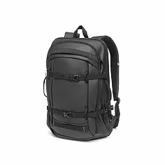 Laptop backpack in 900D, high-density recycled polyester, with water-resistant coating and 210D recycled polyester lining 17'3"
